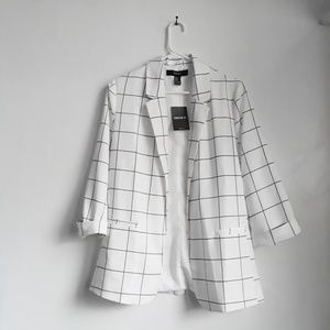 *NEW White and black Grid Blazer Forever 21